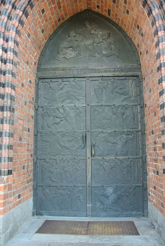 Portal zewnątrz -brama